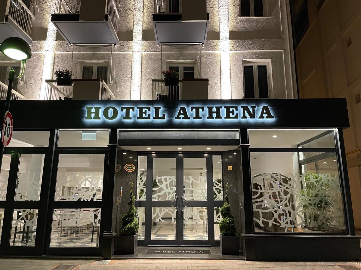 Hotel Athena 3*